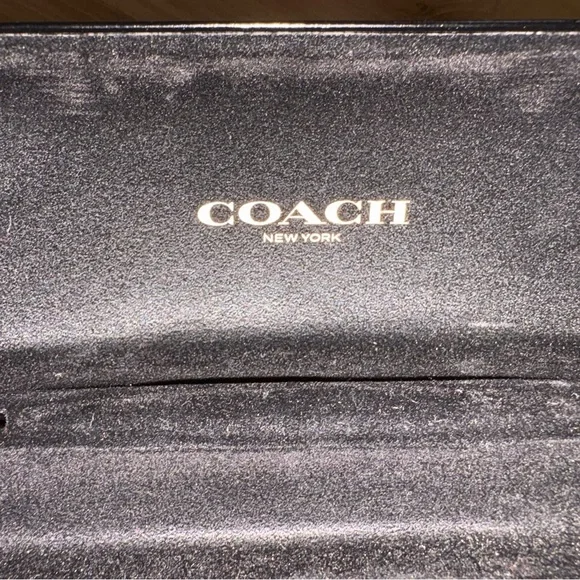 Coach Black Hard Clamshell Eyeglass Case - Picture 7 of 9